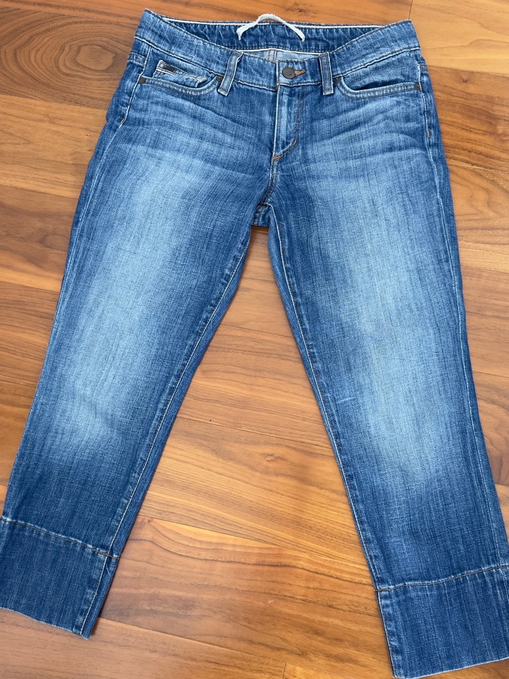 Joe’s jeans capri skinny size 26